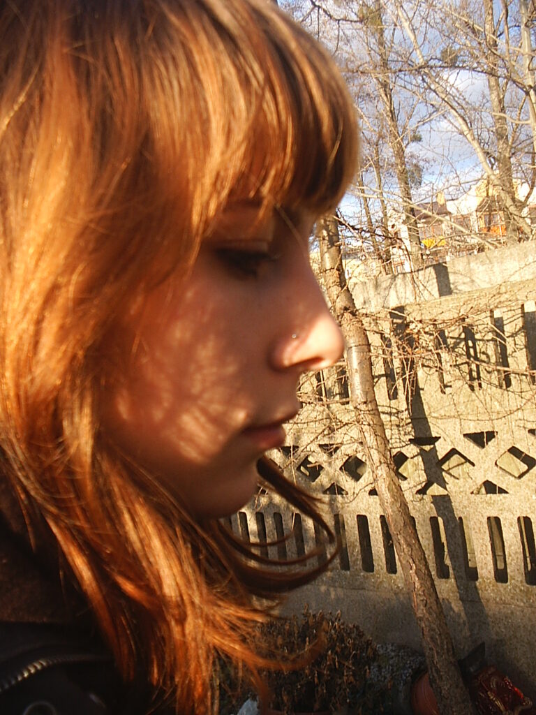 La Mia Scopata Torrida nel Lounge dell’Aeroporto: Un’Urgenza di Piacere