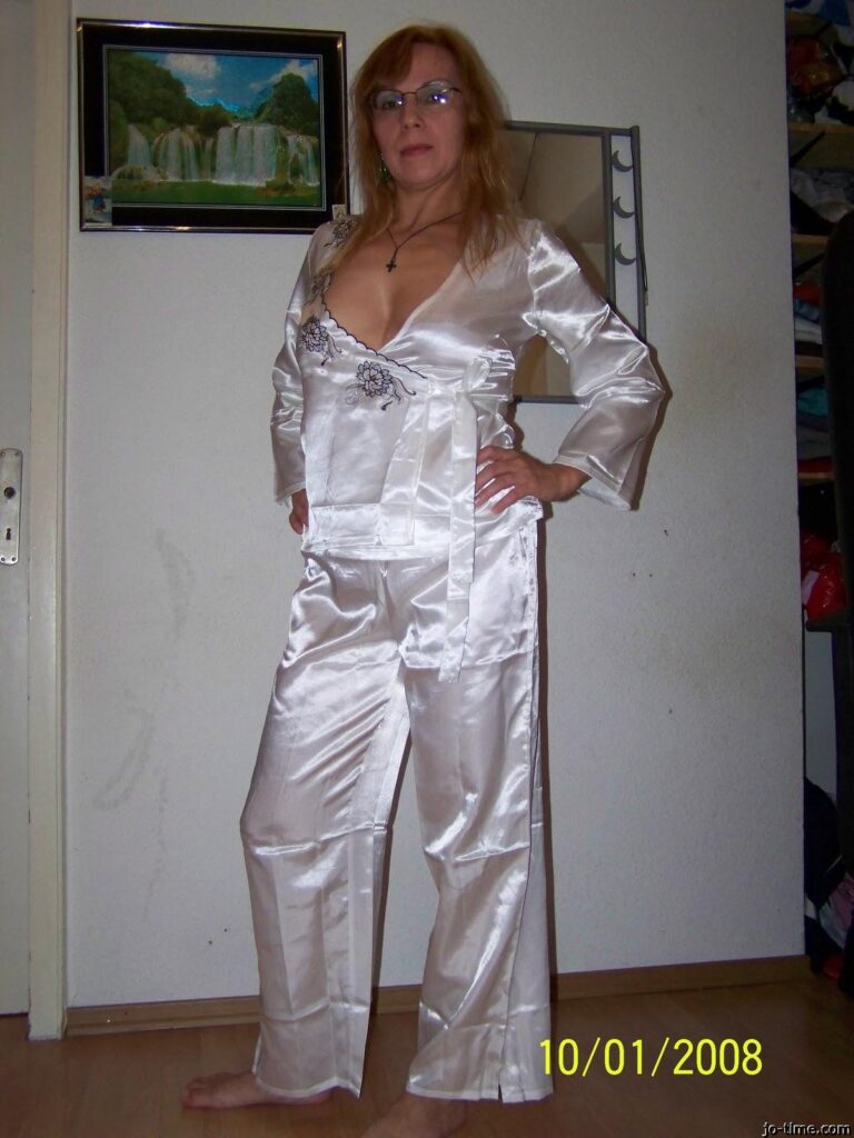 La Mia Avventura Torrida nel Lounge dell’Hotel sul Mare